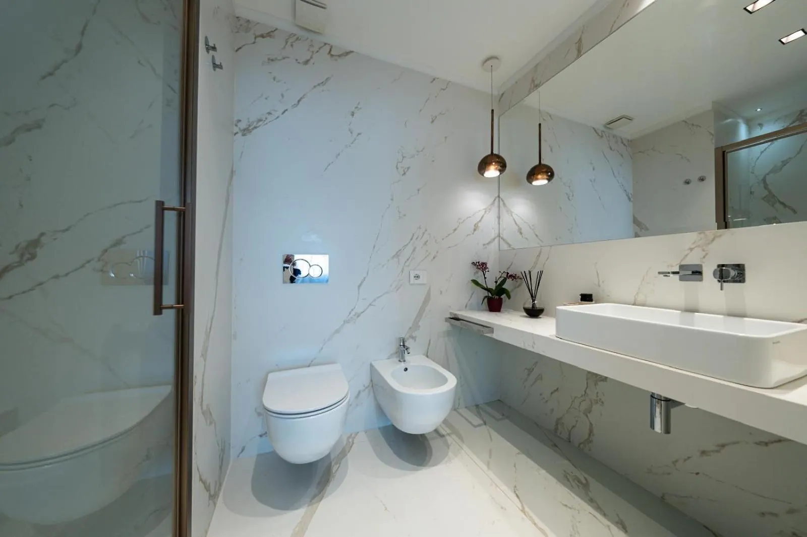 Appartamento Palazzo Fontana Duomo View Golden House Milano